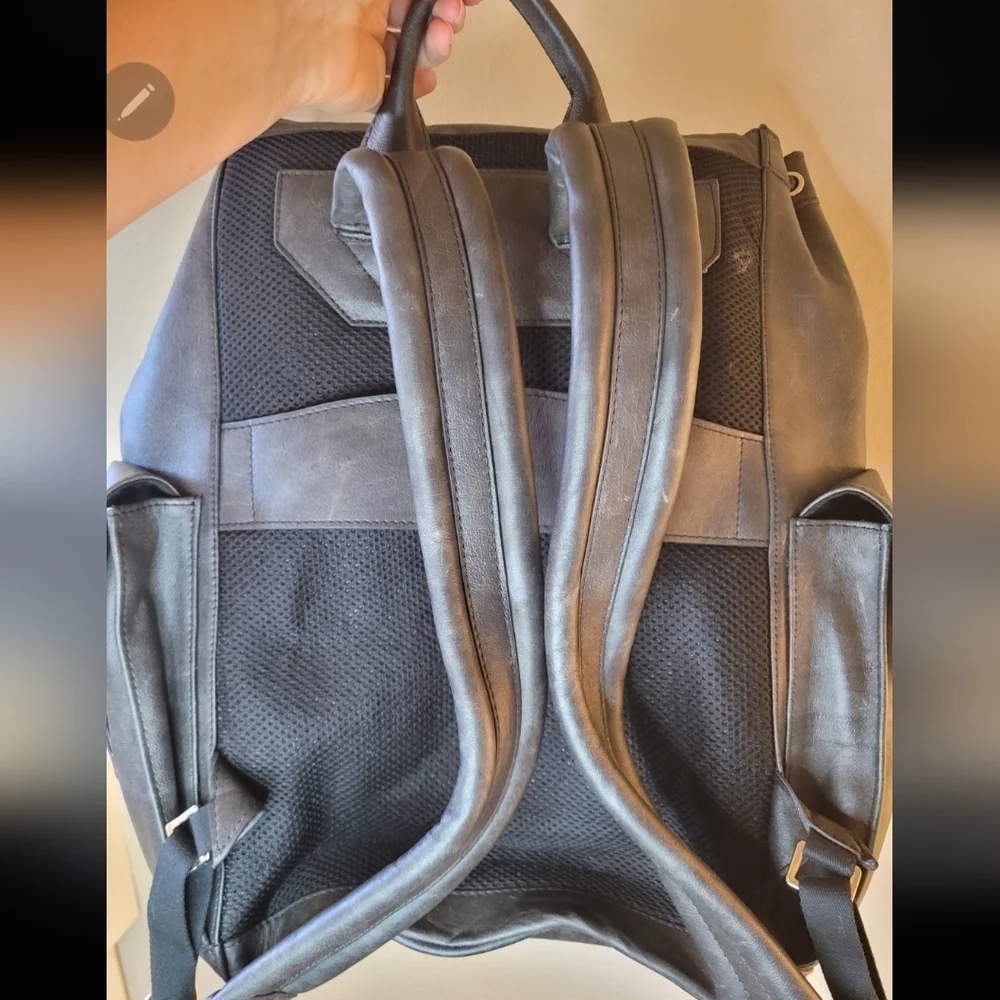 Large Backpack - Picture 2 of 2